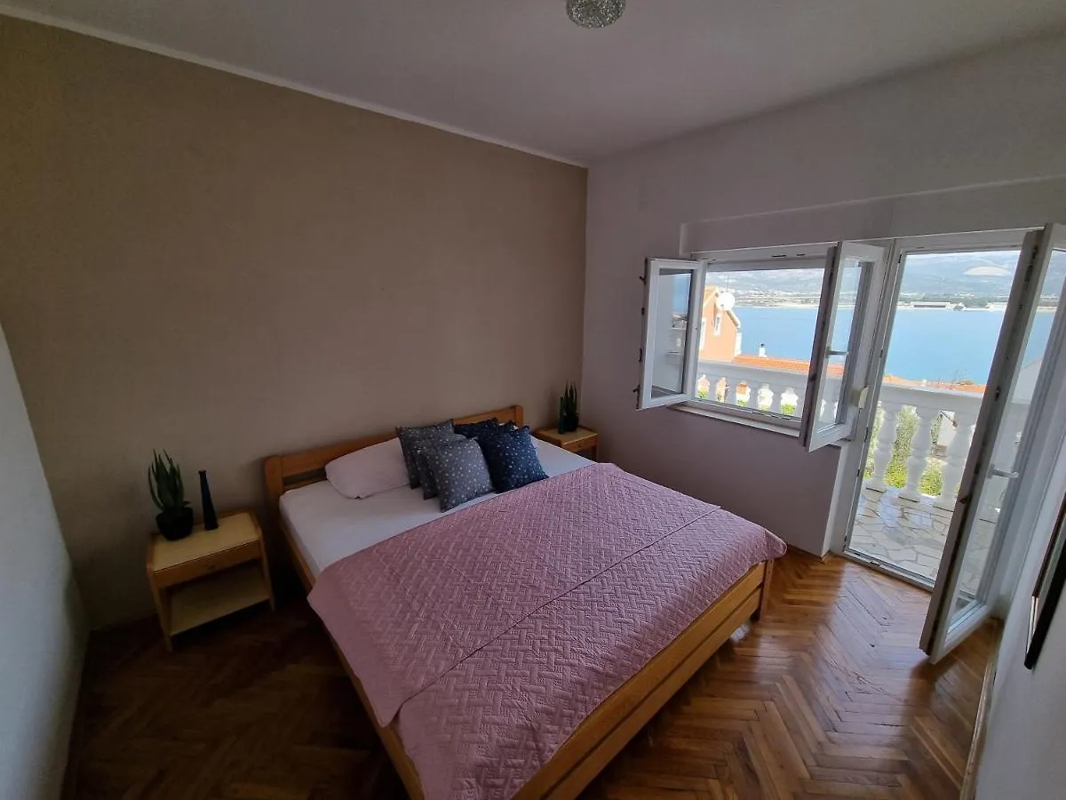 Villa Nena In Central Dalmatia Trogir Apartment