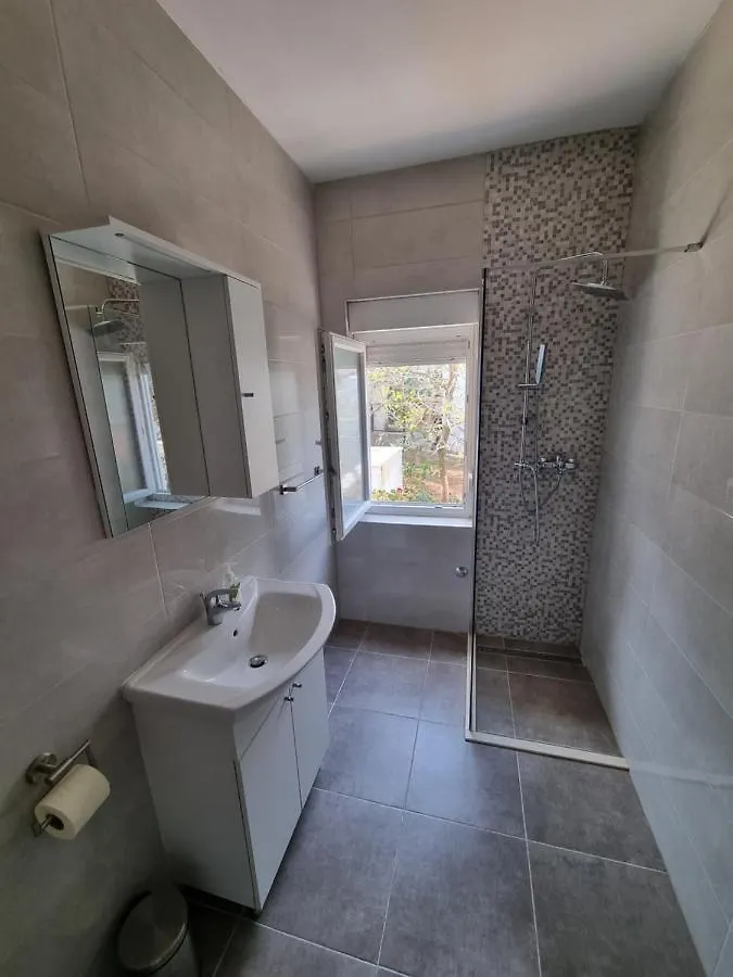 Villa Nena In Central Dalmatia Trogir